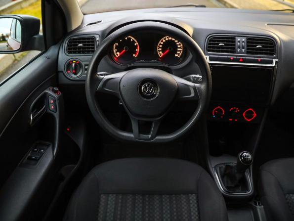 Volkswagen Polo V Рестайлинг с пробегом 2015 года, цена 879 777 рублей, 152000 км, седан, Автокод Объявления