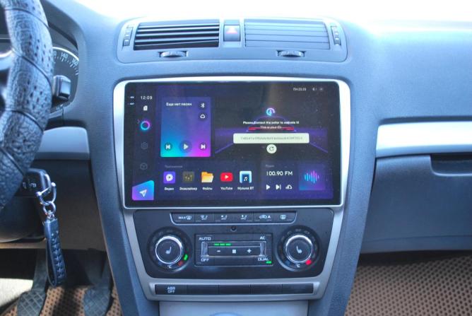 Skoda Octavia II (A5) Рестайлинг с пробегом 2013 года, цена 850 000 рублей, 176100 км, лифтбек, Автокод Объявления