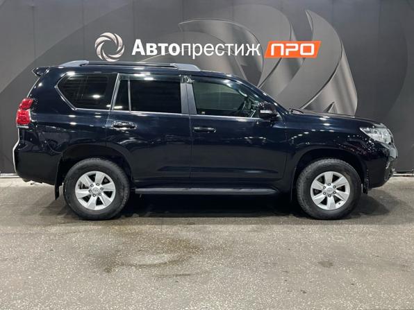 Toyota Land Cruiser Prado 150 Series Рестайлинг 2 с пробегом 2018 года, цена 4 440 000 рублей, 83000 км, внедорожник, Автокод Объявления