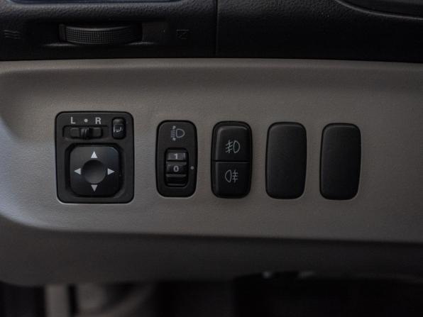 Mitsubishi Grandis I с пробегом 2007 года, цена 850 000 рублей, 241614 км, минивэн, Автокод Объявления
