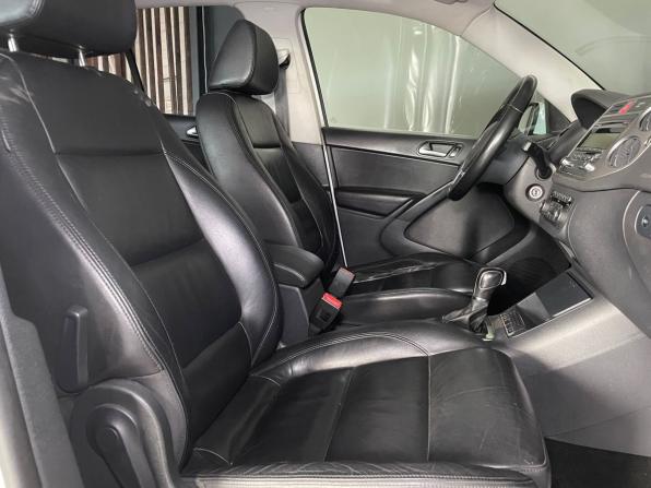 Volkswagen Tiguan I с пробегом 2010 года, цена 899 000 рублей, 182440 км, внедорожник, Автокод Объявления