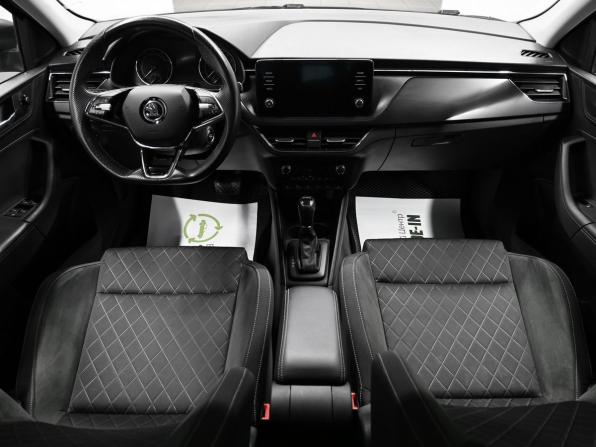 Skoda Rapid II с пробегом 2021 года, цена 1 795 000 рублей, 115207 км, лифтбек, Автокод Объявления