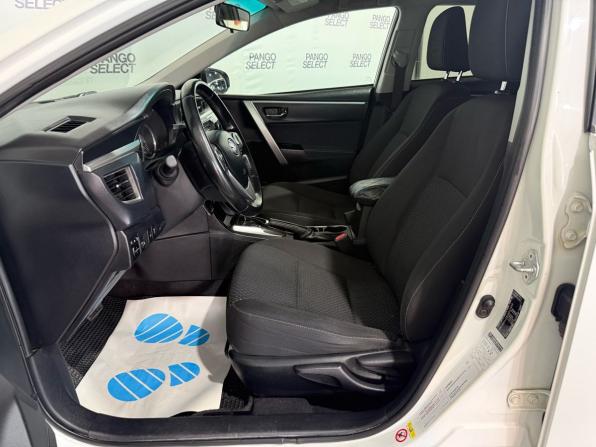 Toyota Corolla XI (E160 E170 E180) с пробегом 2013 года, цена 1 100 000 рублей, 178000 км, седан, Автокод Объявления