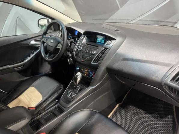 Ford Focus III Рестайлинг с пробегом 2016 года, цена 899 000 рублей, 143345 км, хэтчбек, Автокод Объявления