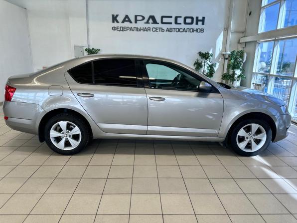 Skoda Octavia III (A7) с пробегом 2016 года, цена 1 050 000 рублей, 223000 км, лифтбек, Автокод Объявления