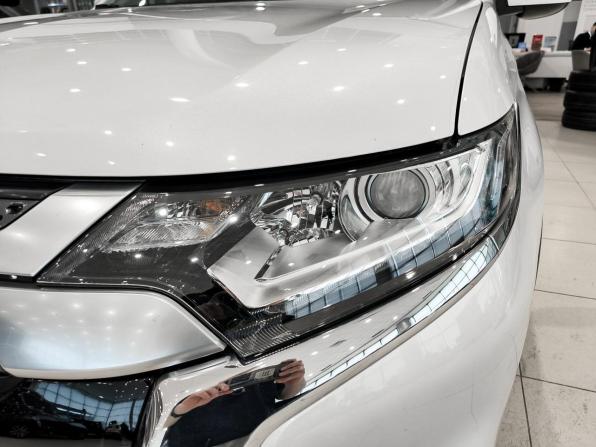 Mitsubishi Outlander III Рестайлинг 3 с пробегом 2021 года, цена 2 785 000 рублей, 37365 км, внедорожник, Автокод Объявления