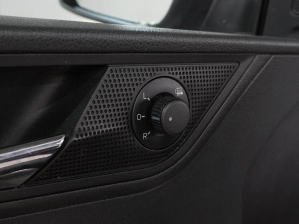 Skoda Rapid II с пробегом 2021 года, цена 1 479 000 рублей, 121013 км, лифтбек, Автокод Объявления