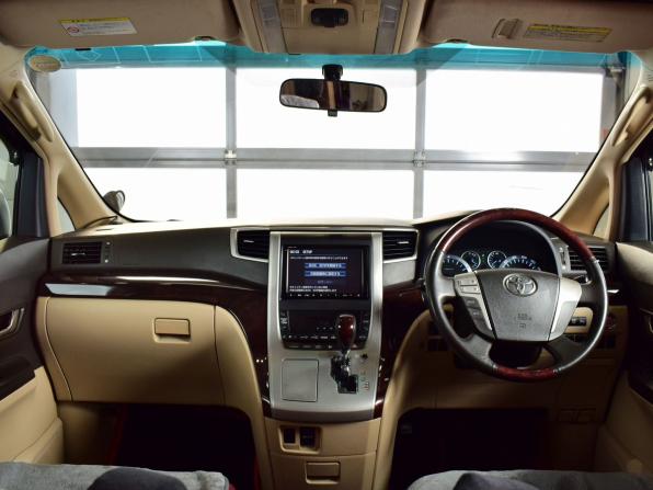 Toyota Vellfire I с пробегом 2012 года, цена 2 275 995 рублей, 148388 км, минивэн, Автокод Объявления