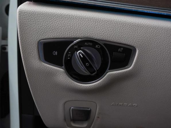 Mercedes-Benz E-Класс V (W213 S213 C238) с пробегом 2017 года, цена 2 915 000 рублей, 156441 км, седан, Автокод Объявления