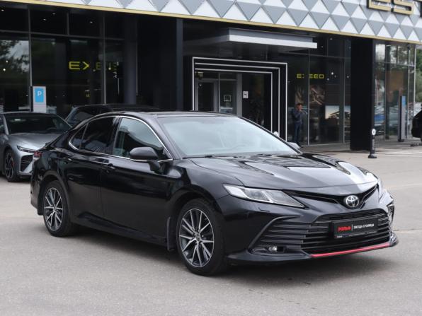 Toyota Camry VIII (XV70) Рестайлинг с пробегом 2021 года, цена 2 950 000 рублей, 141399 км, седан, Автокод Объявления