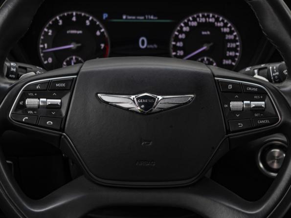 Genesis G90 I Рестайлинг с пробегом 2019 года, цена 2 299 000 рублей, 268067 км, седан, Автокод Объявления