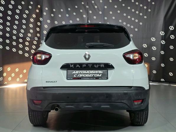 Renault Kaptur I с пробегом 2018 года, цена 1 067 000 рублей, 111702 км, внедорожник, Автокод Объявления