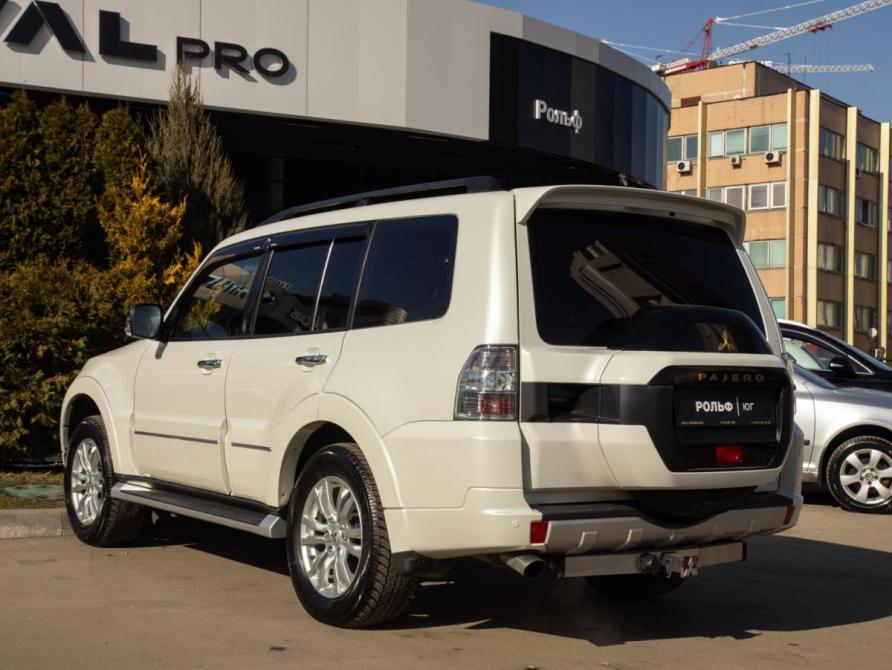Mitsubishi Pajero IV Рестайлинг 2 Москва  - изображение 5