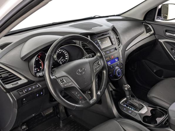 Hyundai Santa Fe III Рестайлинг с пробегом 2018 года, цена 2 650 000 рублей, 123376 км, внедорожник, Автокод Объявления