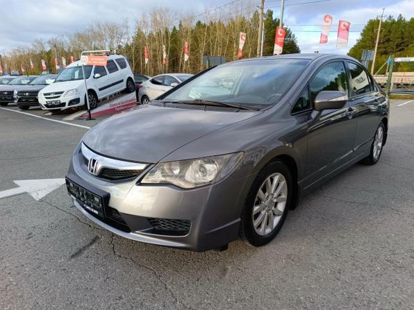 Honda Civic VIII Рестайлинг с пробегом 2010 года, цена 890 000 рублей, 292926 км, седан, Автокод Объявления