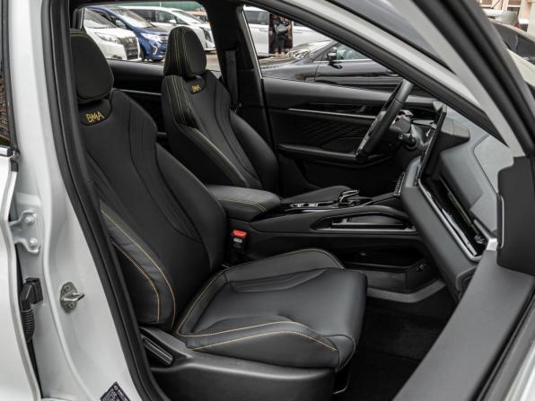 Geely Coolray I Рестайлинг с пробегом 2026 года, цена 2 789 000 рублей, 89 км, внедорожник, Автокод Объявления