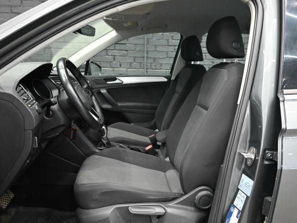 Volkswagen Tiguan II Рестайлинг с пробегом 2021 года, цена 2 900 000 рублей, 46912 км, внедорожник, Автокод Объявления