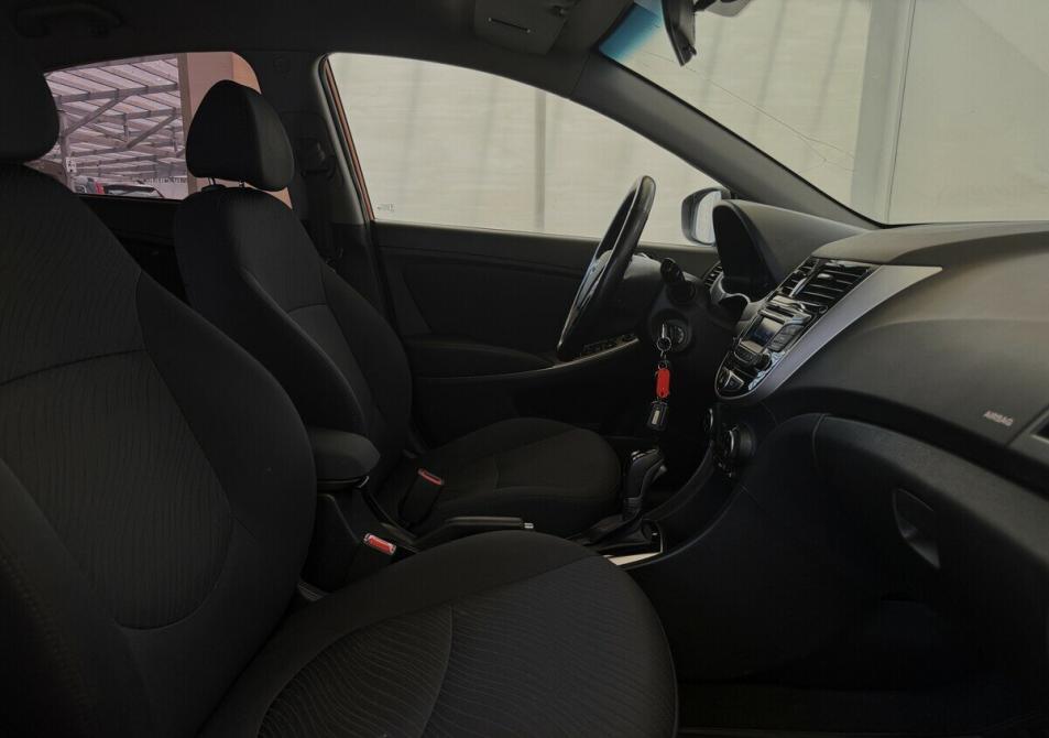 Hyundai Solaris I Рестайлинг Москва  - изображение 11