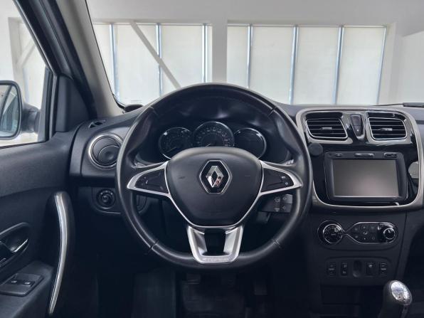 Renault Sandero II Рестайлинг с пробегом 2019 года, цена 1 130 000 рублей, 98200 км, хэтчбек, Автокод Объявления