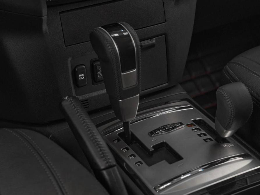 Mitsubishi Pajero IV Рестайлинг 2 Москва  - изображение 15