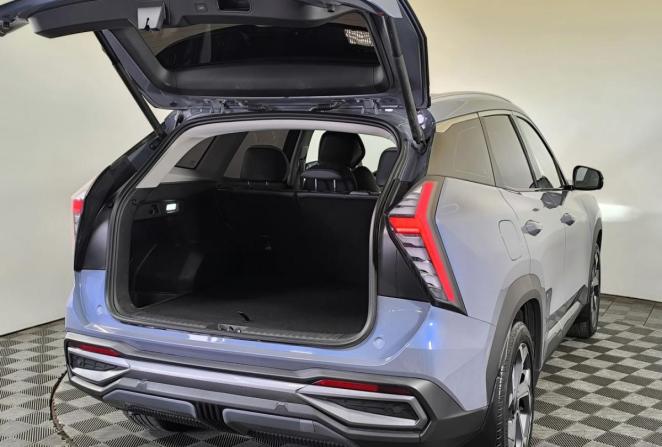 Geely Atlas II с пробегом 2024 года, цена 3 115 000 рублей, 22684 км, внедорожник, Автокод Объявления