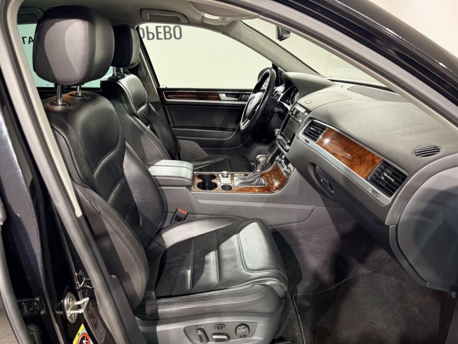 Volkswagen Touareg II Москва  - изображение 10