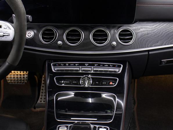 Mercedes-Benz E-Класс AMG V (W213) с пробегом 2020 года, цена 5 286 412 рублей, 97409 км, седан, Автокод Объявления
