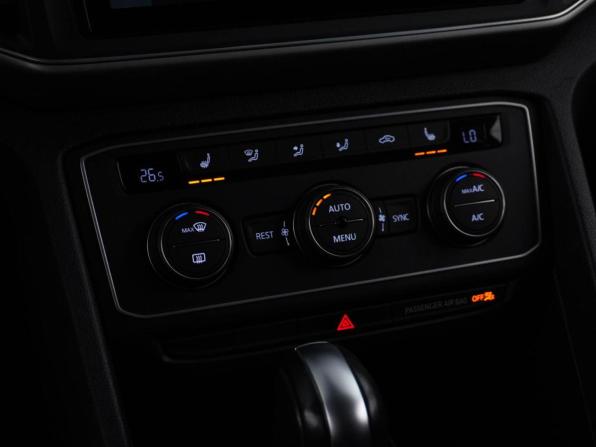 Volkswagen Teramont I с пробегом 2018 года, цена 3 349 088 рублей, 127397 км, внедорожник, Автокод Объявления