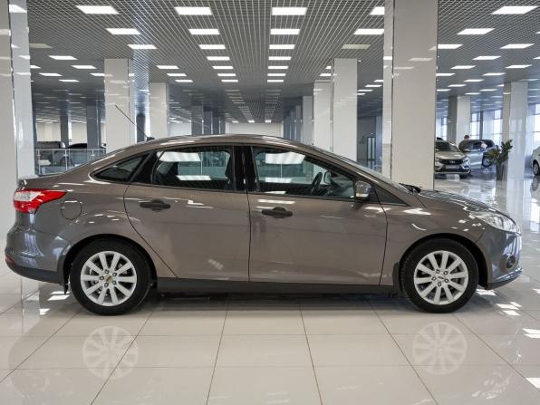 Ford Focus III с пробегом 2013 года, цена 886 000 рублей, 101846 км, седан, Автокод Объявления