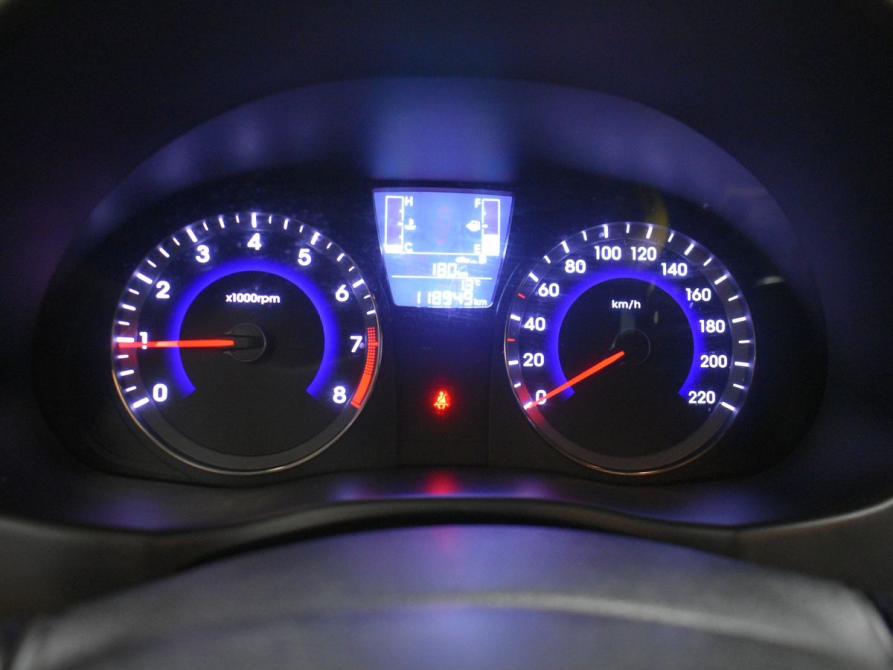 Hyundai Solaris I Рестайлинг Мурманск  - изображение 8