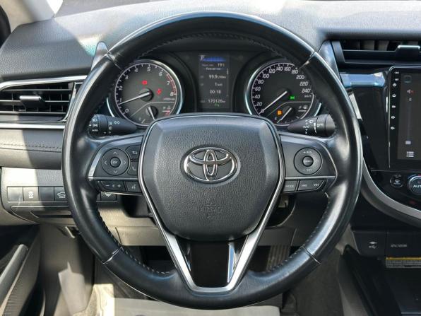 Toyota Camry VIII (XV70) с пробегом 2019 года, цена 2 490 000 рублей, 169983 км, седан, Автокод Объявления