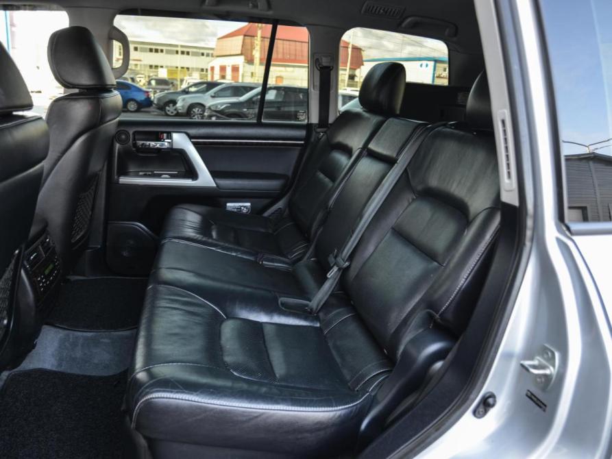 Toyota Land Cruiser 200 Series Рестайлинг 1 Курган  - изображение 8