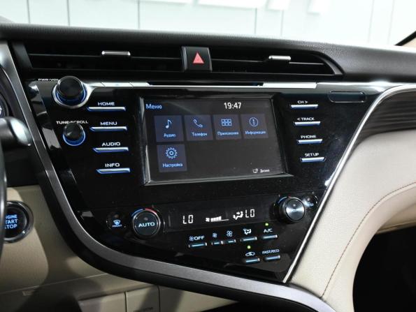 Toyota Camry VIII (XV70) с пробегом 2018 года, цена 2 269 000 рублей, 252087 км, седан, Автокод Объявления