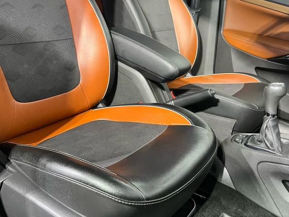 Lada (ВАЗ) Vesta I Рестайлинг (NG) с пробегом 2024 года, цена 1 300 000 рублей, 52349 км, седан, Автокод Объявления