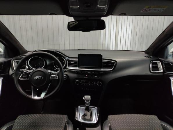 Kia Ceed III с пробегом 2019 года, цена 1 450 000 рублей, 157502 км, универсал, Автокод Объявления