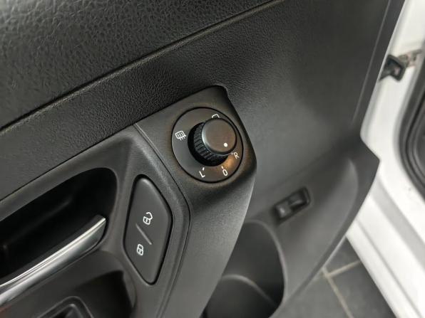 Volkswagen Polo V Рестайлинг с пробегом 2019 года, цена 1 485 000 рублей, 60405 км, седан, Автокод Объявления