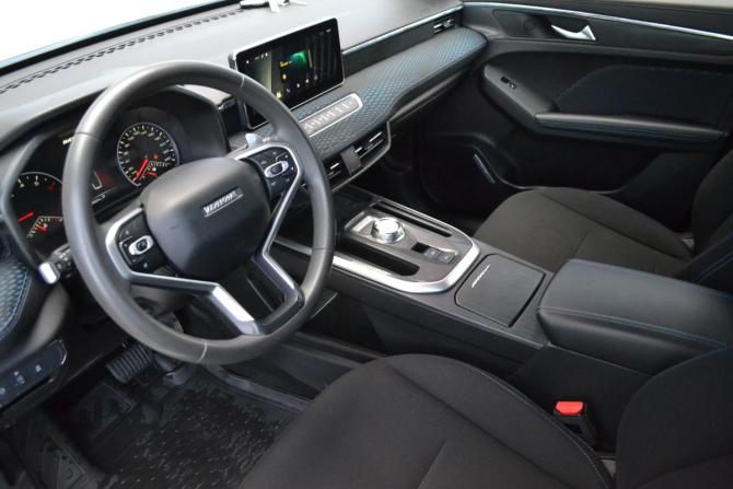 Haval Jolion I с пробегом 2022 года, цена 1 650 000 рублей, 126229 км, внедорожник, Автокод Объявления