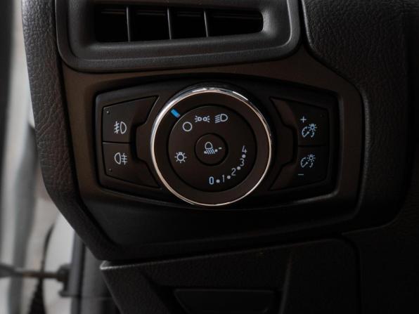Ford Focus III с пробегом 2015 года, цена 1 000 000 рублей, 102257 км, хэтчбек, Автокод Объявления