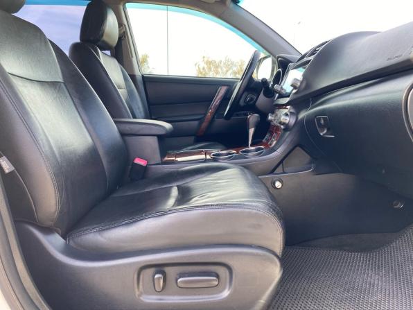 Toyota Highlander II (XU40) Рестайлинг с пробегом 2011 года, цена 1 715 000 рублей, 268200 км, внедорожник, Автокод Объявления