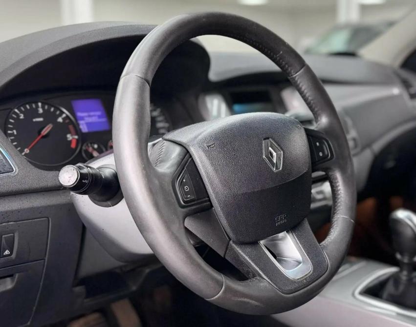 Renault Laguna III Рестайлинг Шахты  - изображение 12