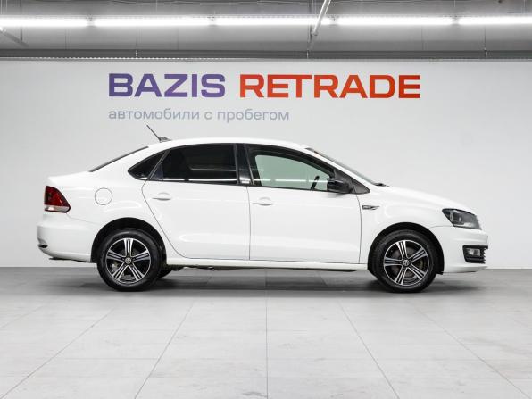 Volkswagen Polo V Рестайлинг с пробегом 2018 года, цена 1 390 000 рублей, 65720 км, седан, Автокод Объявления