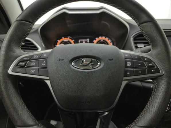 Lada (ВАЗ) Vesta I Рестайлинг (NG) с пробегом 2023 года, цена 1 295 000 рублей, 13768 км, седан, Автокод Объявления