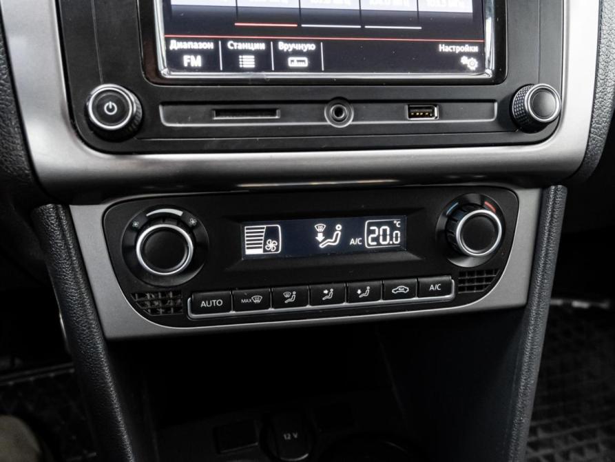 Volkswagen Polo V Рестайлинг Краснодар  - изображение 13