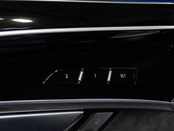 Audi A8 IV (D5) с пробегом 2019 года, цена 6 800 000 рублей, 66727 км, седан, Автокод Объявления
