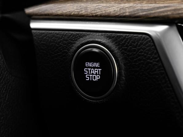 Kia Mohave I Рестайлинг 2 с пробегом 2020 года, цена 4 499 000 рублей, 94891 км, внедорожник, Автокод Объявления