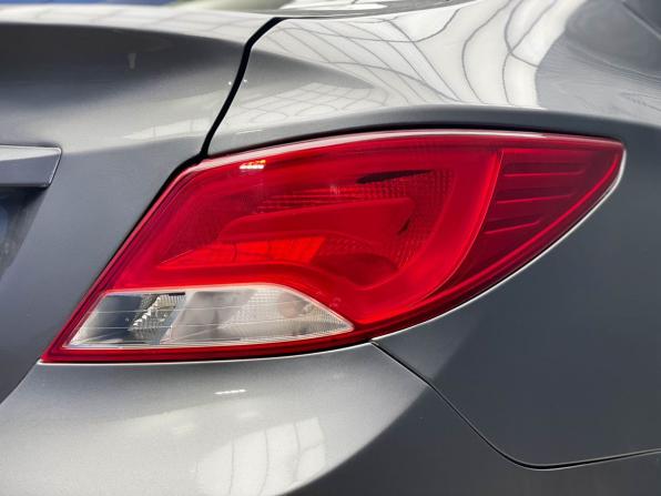 Hyundai Solaris I Рестайлинг с пробегом 2016 года, цена 697 000 рублей, 122000 км, седан, Автокод Объявления