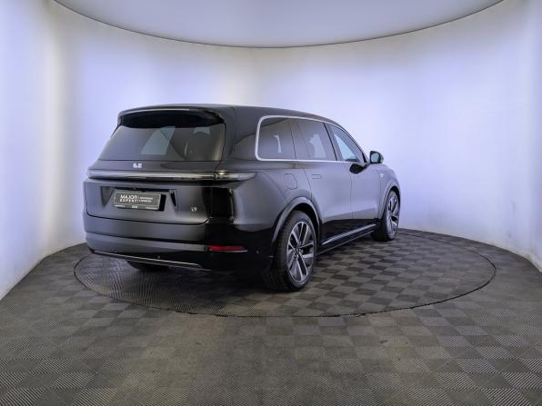 Li Auto (Lixiang) L9 I с пробегом 2023 года, цена 6 900 000 рублей, 21556 км, внедорожник, Автокод Объявления
