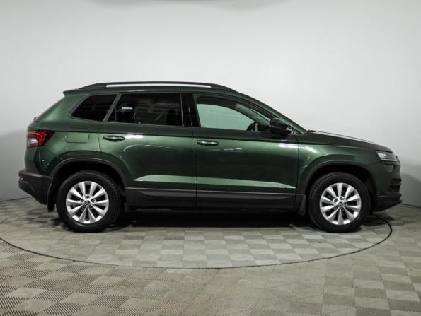 Skoda Karoq I с пробегом 2021 года, цена 2 129 585 рублей, 101814 км, внедорожник, Автокод Объявления