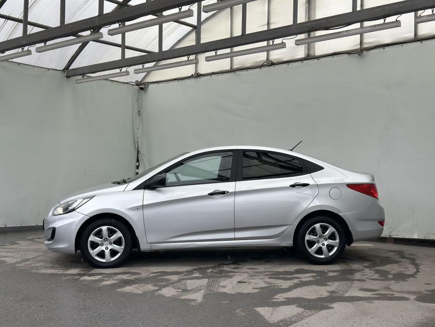 Hyundai Solaris I Липецк  - изображение 9