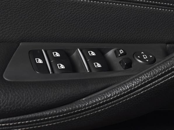 BMW 5 серии VII (G30/G31/G38) с пробегом 2018 года, цена 4 084 995 рублей, 104754 км, седан, Автокод Объявления